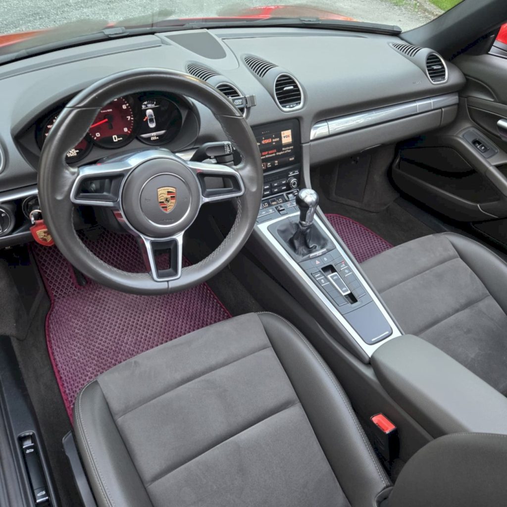 porsche 718 6