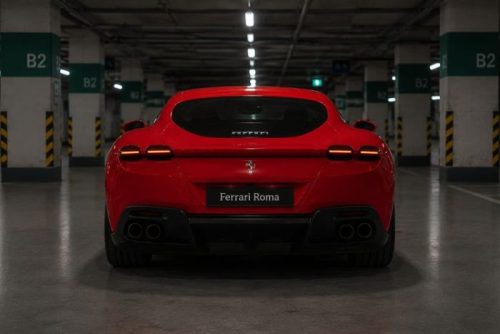 ferrari-roma5
